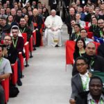 Hướng đến Thượng Hội đồng Giám mục về Giới trẻ: Đức Thánh Cha Phanxicô trả lời những câu hỏi của người trẻ