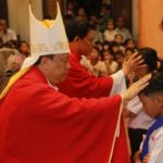 Đức Giám mục Phụ tá Phêrô ban Bí tích Thêm sức tại giáo xứ Tân Thành và Tĩnh Giang