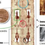 Trang web mới đăng các bức ảnh của “Tấm Khăn liệm thành Turino”