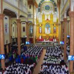 Thánh lễ ban Bí tích Thêm sức tại giáo xứ Ngọc Liễn trong tuần chầu lượt và tại giáo xứ Trung Song