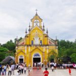 Thánh lễ cao điểm tuần chầu đền tạ tại giáo xứ Yên Lĩnh