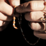 Thư mời hiệp thông lần chuỗi Mân Côi trong tháng Mười