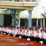 Đức cha Anphong ban bí tích Thêm sức tại giáo xứ Tân Yên