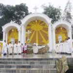 Giáo xứ Vĩnh Giang: Thánh lễ cao điểm tuần chầu đền tạ & làm phép lễ đài thánh Giuse