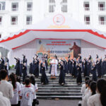 “Hãy theo Thầy” ngỏ lời ơn thiên triệu