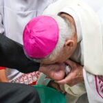 Đức cha Anphong cử hành Tam Nhật Thánh tại giáo họ Hồng Phúc