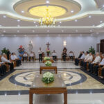 Giáo phận Vinh hân hoan chào đón quý Đức cha tham dự Hội nghị thường niên Hội đồng Giám mục Việt Nam kỳ I/2023