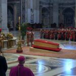 Đức Phanxicô: Cái chết không phải là kết thúc mọi thứ, nhưng là một khởi đầu mới